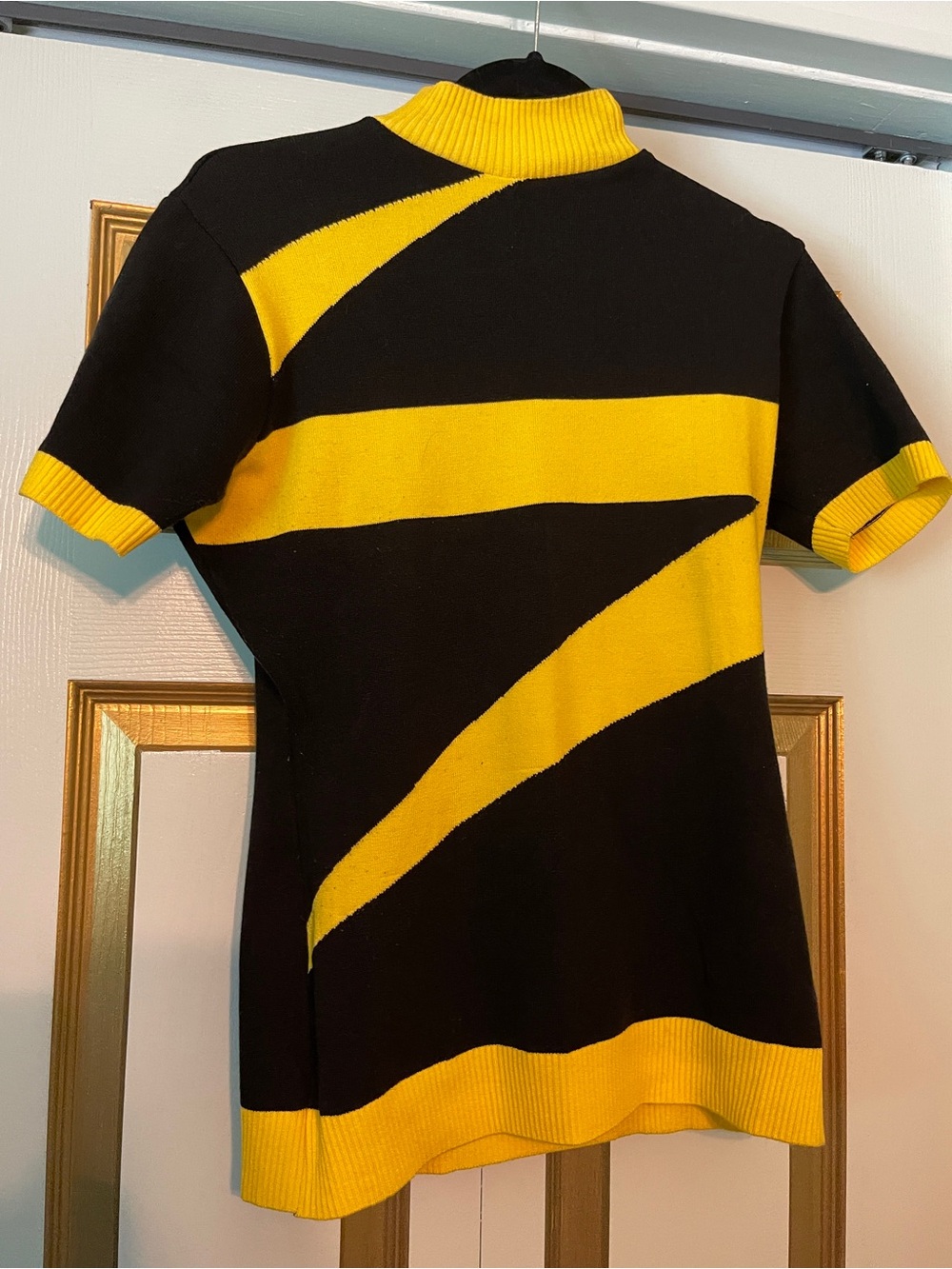 Elhoffer Design “Marvelous Bolt” Black & Yellow  Knit Top